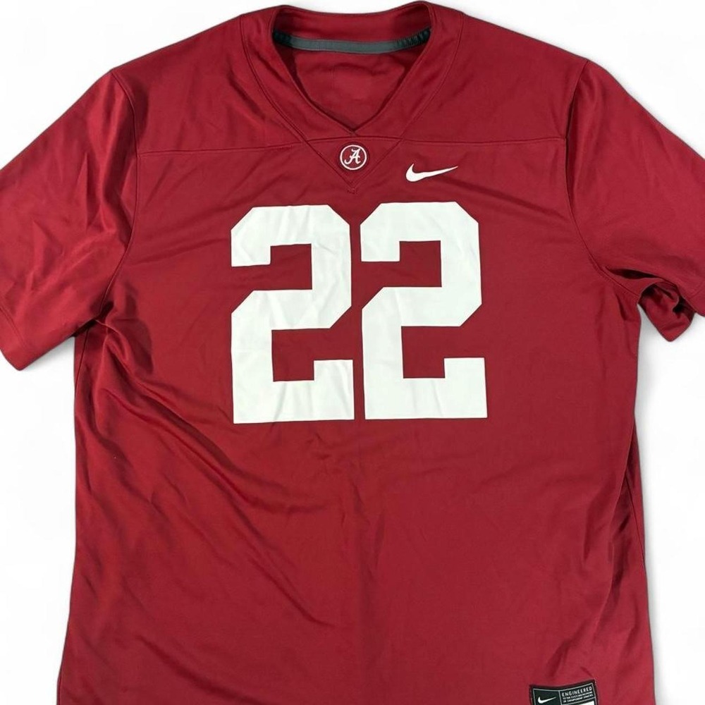 Like new Najee Harris Authentic Nike Alabama Crimson Tide red jersey. Size XL